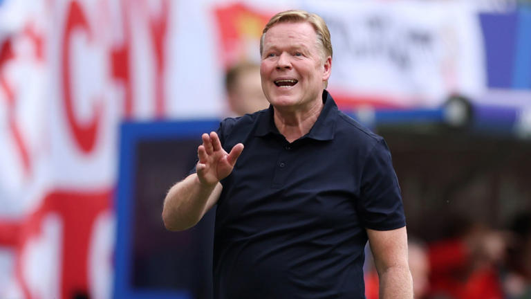 Ronald Koeman là HLV trưởng của đội tuyển Hà Lan.